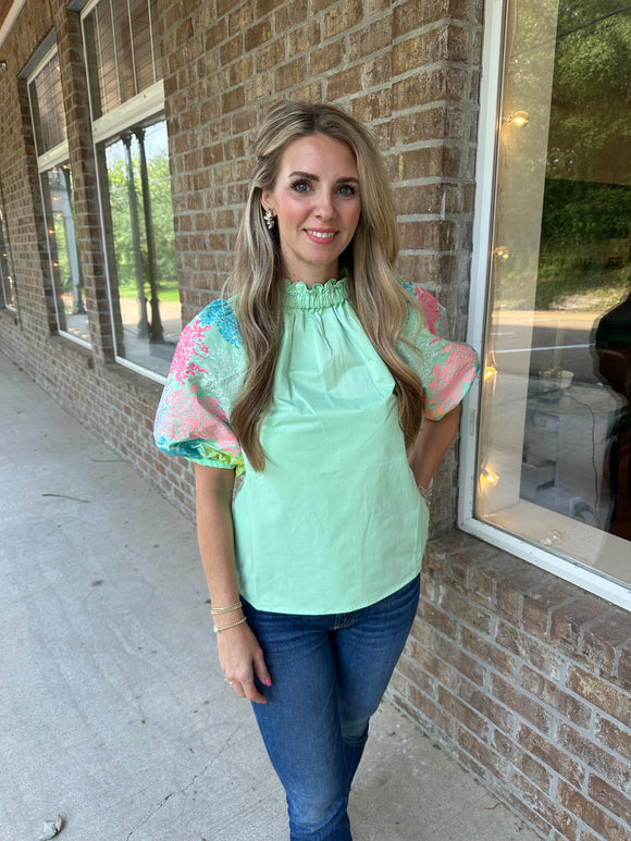 Poplin embroidered sleeve top