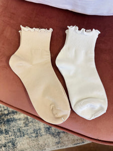 Solid Ruffle Ankle Socks