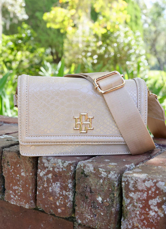 Maverick Crossbody with Pocket