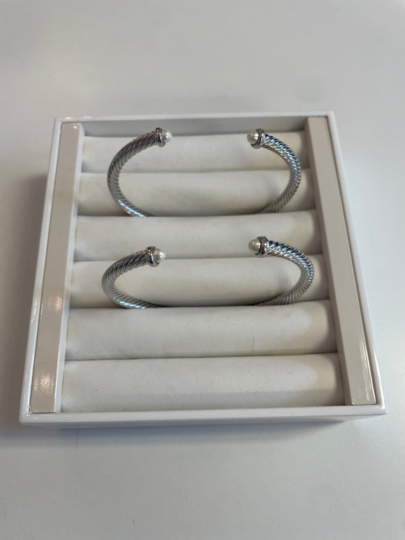 Pearl Stud Cuff