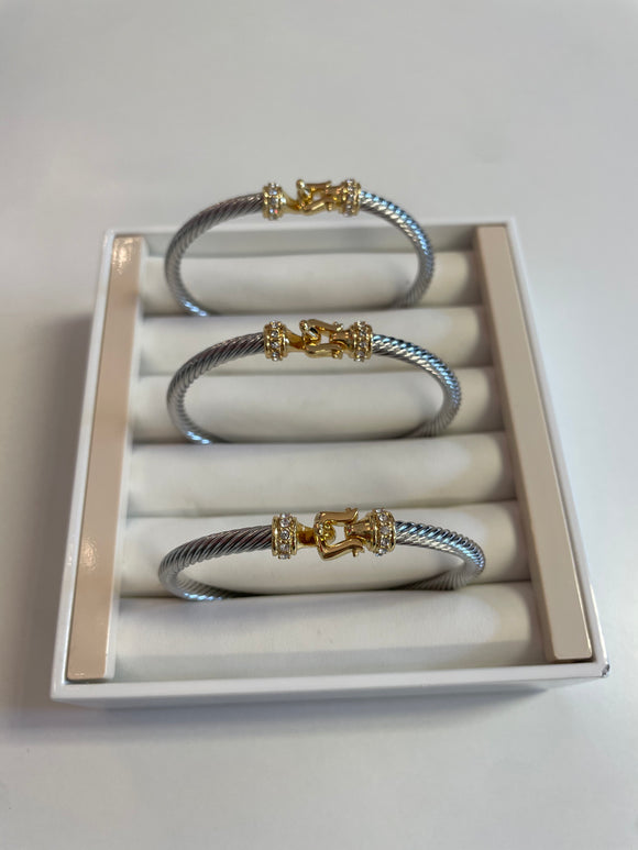 Gold Latch Bracelet